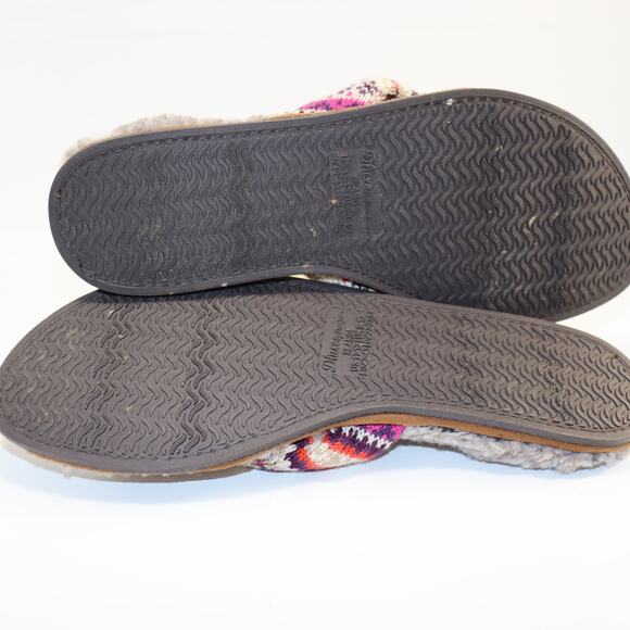 Dearfoams Fair Isle Knit Thong Slippers Gray Faux Fur Size L (11–12) - Picture 5 of 5